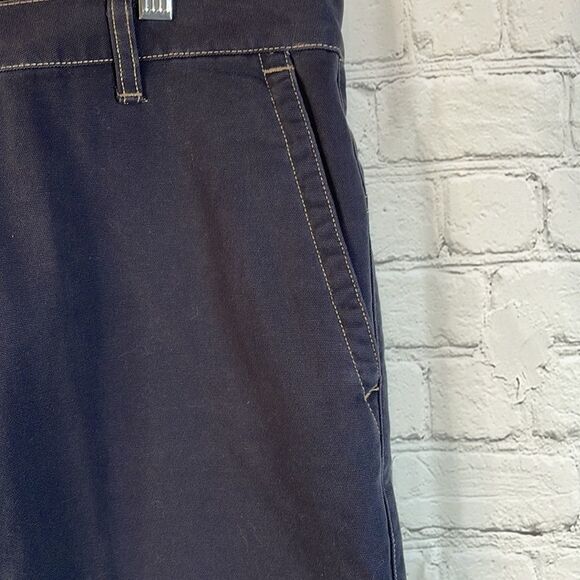 Dockers Mens Shorts, Navy Blue Utility Shorts, size 36 Men’s Shorts, Flat Front - Picture 3 of 6